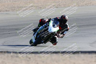 media/Jan-08-2022-SoCal Trackdays (Sat) [[1ec2777125]]/Turn 10 (2pm)/